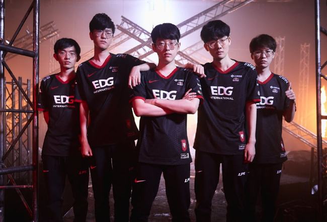 渲染的动态 渲染的动态